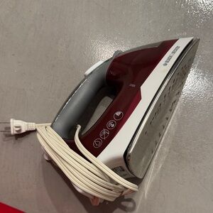 Black & Decker Red and Gray Steam Iron